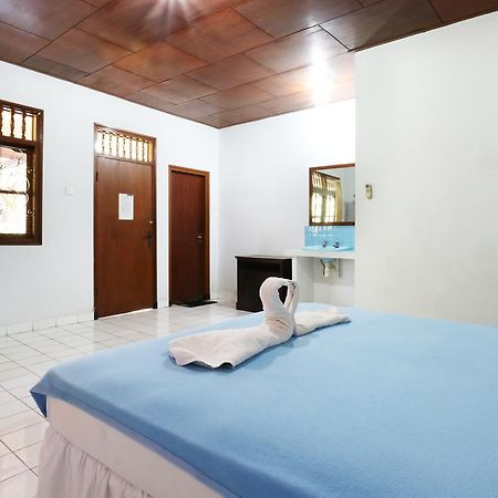 Mekar Jaya Bungalows Kuta  Bagian luar foto