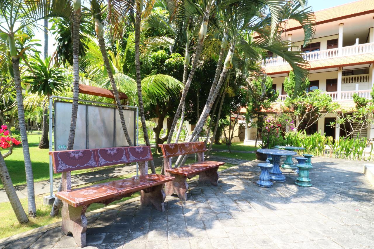 Mekar Jaya Bungalows Kuta  Bagian luar foto
